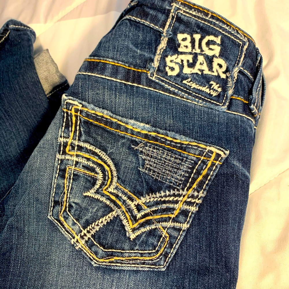 Nearly new BigStar cropped jeans size 27 lowrise